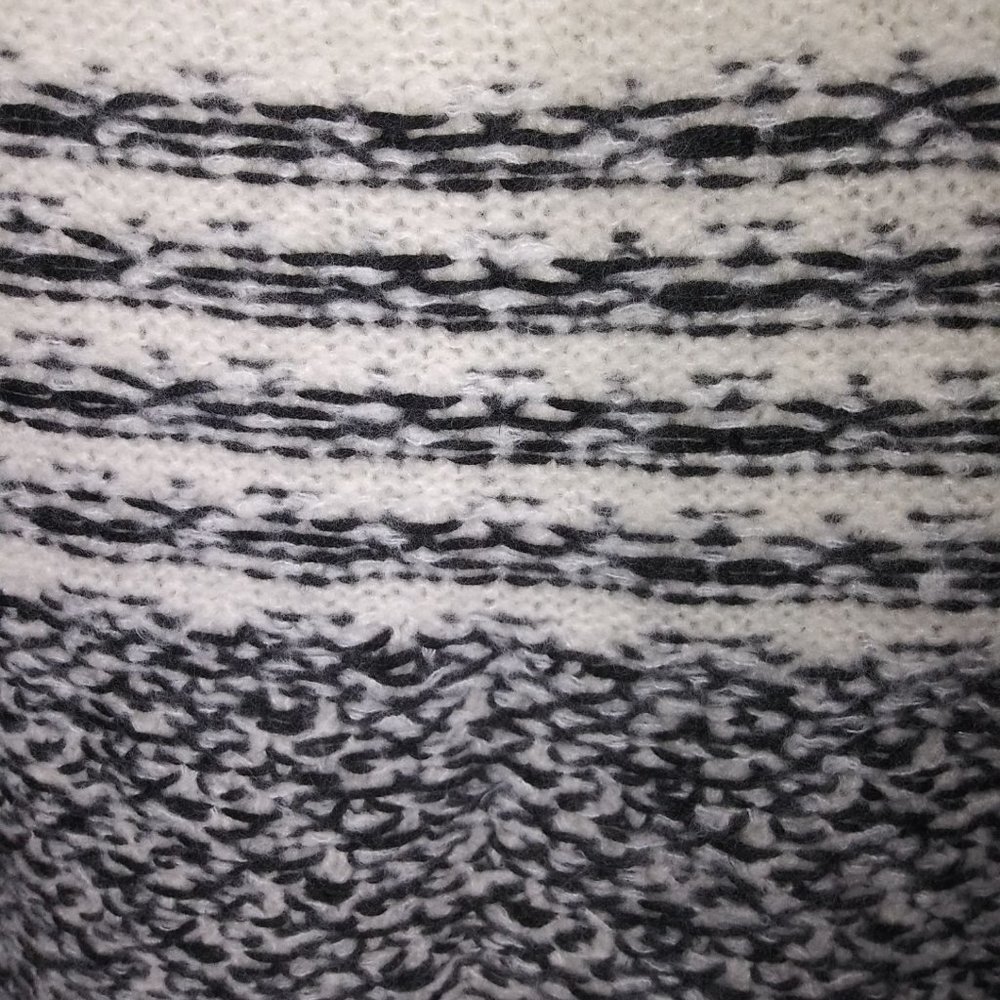 Lou & Grey Black And White Thick Knit Sweater Women's Size S - Picture 3 of 5